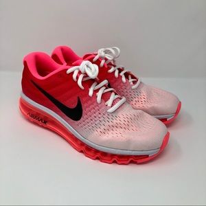Nike Women’s Air Max 2017
